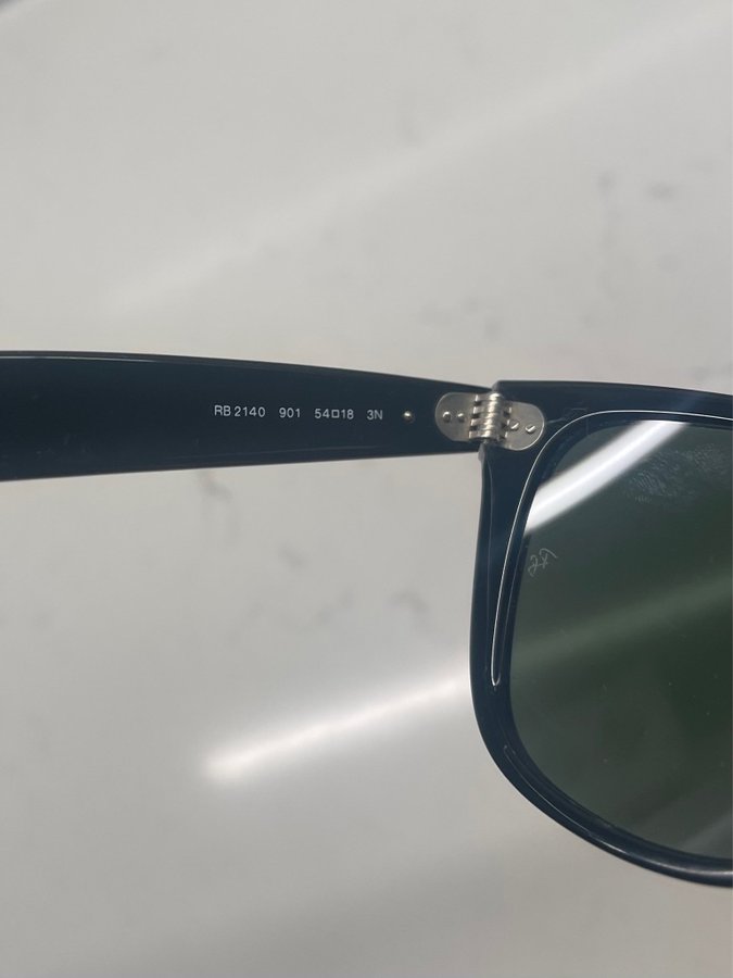 Ray-Ban Wayfarer Solglasögon