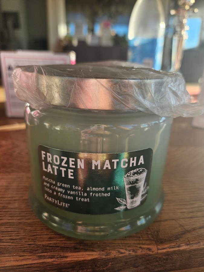 FROZEN MATCHA LATTE - PARTY LITE