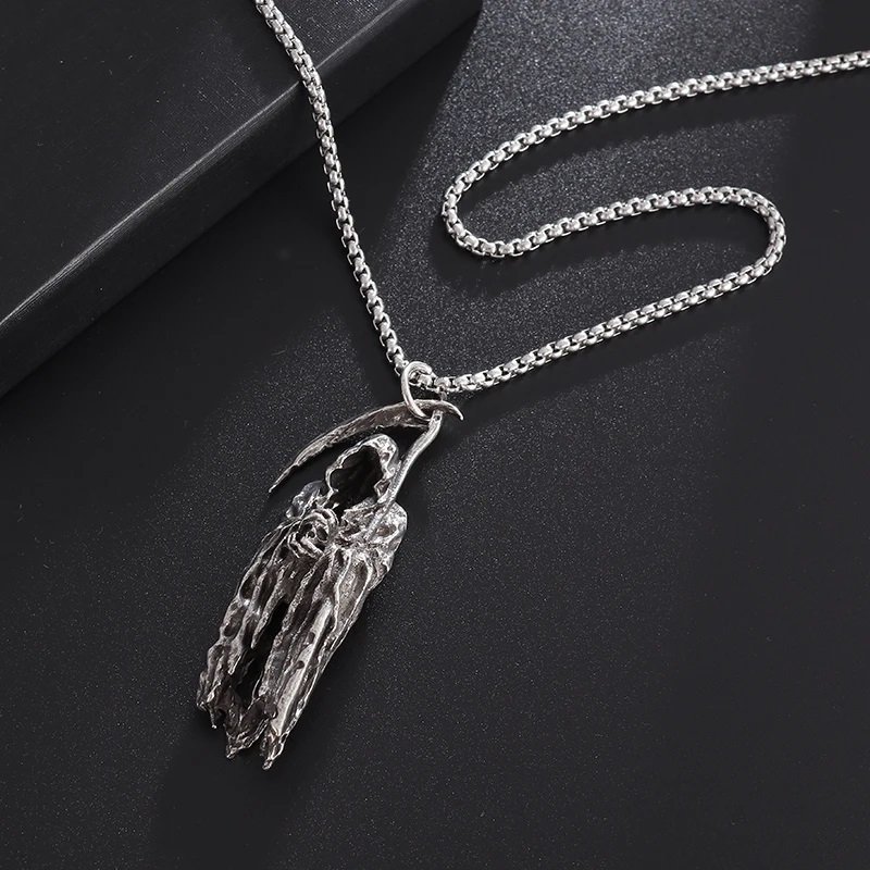 Silverpläterad Nordic Dead Lie halsband la parca skelett död symbol gotisk skull