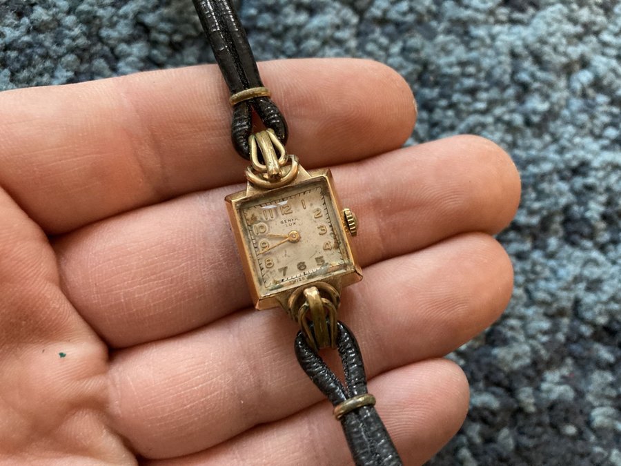 Vintage armbandsur Genfa Lux dam