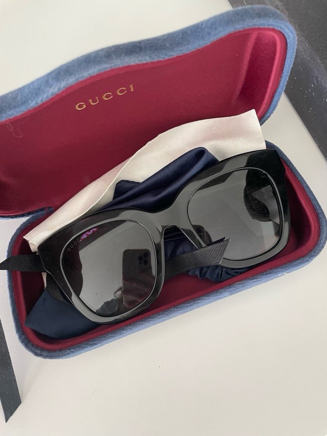 Gucci Solglasögon