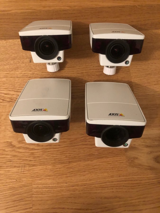 4 ST AXIS M1145-L Network Camera