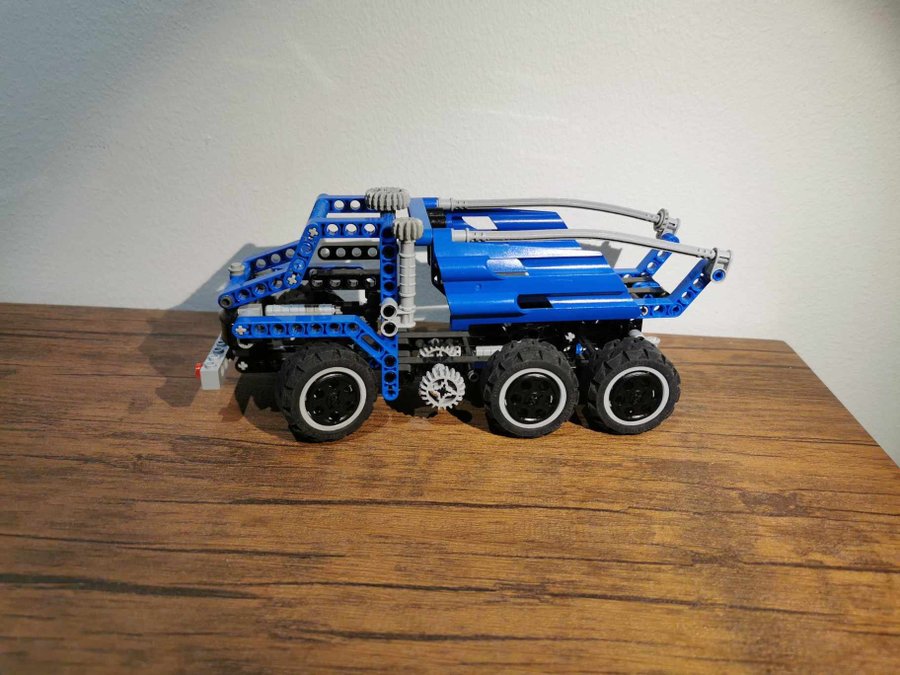 LEGO Technic 8415 - Dump Truck