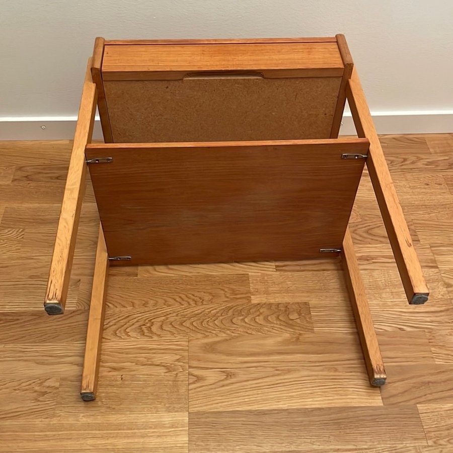 Vintage Teak Sängbord 1900-tal  Låda Tapet Vit Paradiset Josef Frank