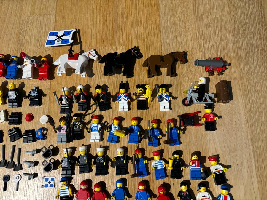 Lego Minifigurer - Stor samling