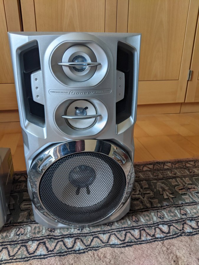 HiFi-anläggning: PIONEER M-IS21.