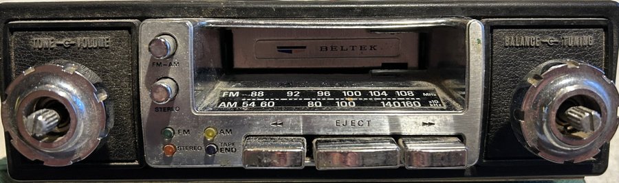 Retro bilstereo