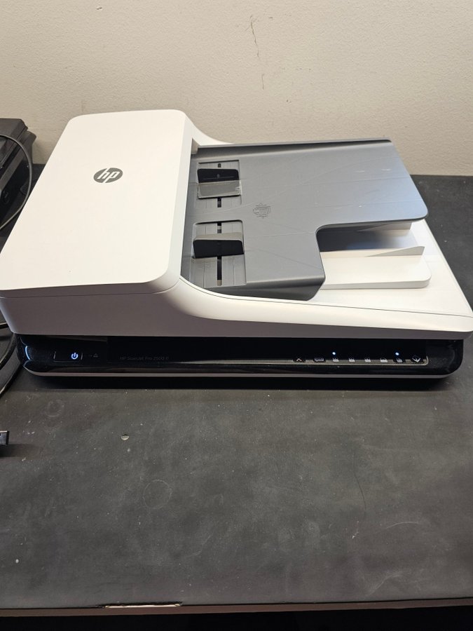 HP Scanjet Pro 2500 f1 Flatbed  ADF scanner 1200 x 1200 DPI A4 Black White #1