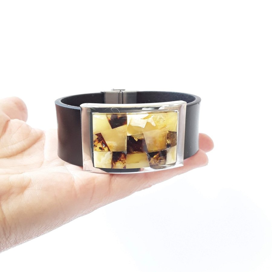 Baltic amber and black leather bracelet Unisex natural leather and gem bracelet