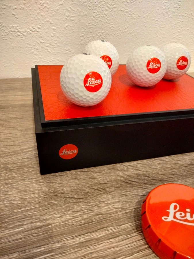 Leica merch