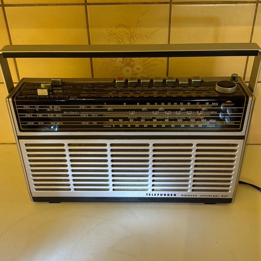 Telefunken bajazzo universal 401