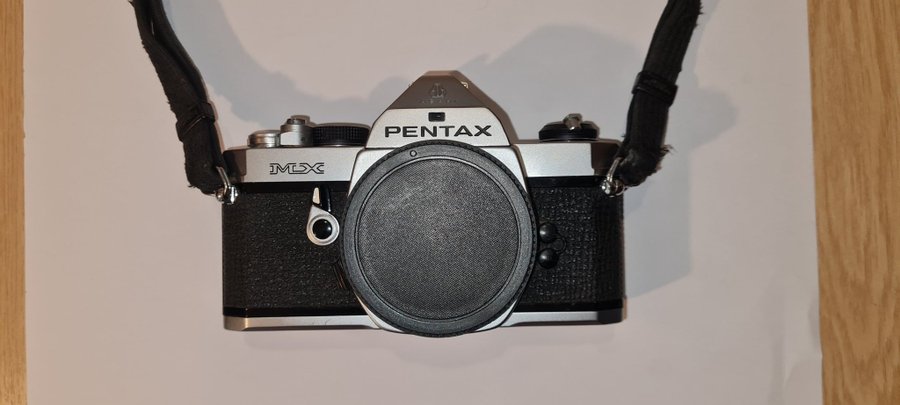 Pentax MX Silver 35mm SLR Film Made in Japan Med Vivitar 50 mm 1:20