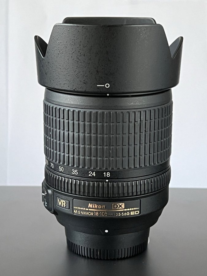 Nikon AF-S DX NIKKOR 18-105mm f/3.5-5.6G ED VR Objektiv