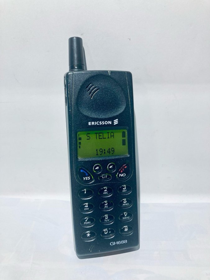 Ericsson GH688 - Retro / Vintage Mobiltelefon