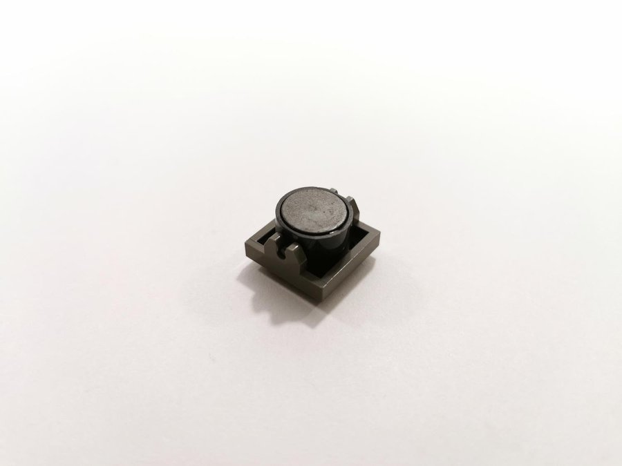 Lego - fäste - magnet - 2x2 - part 30159/73092 - mörkgrå (old dark gray)