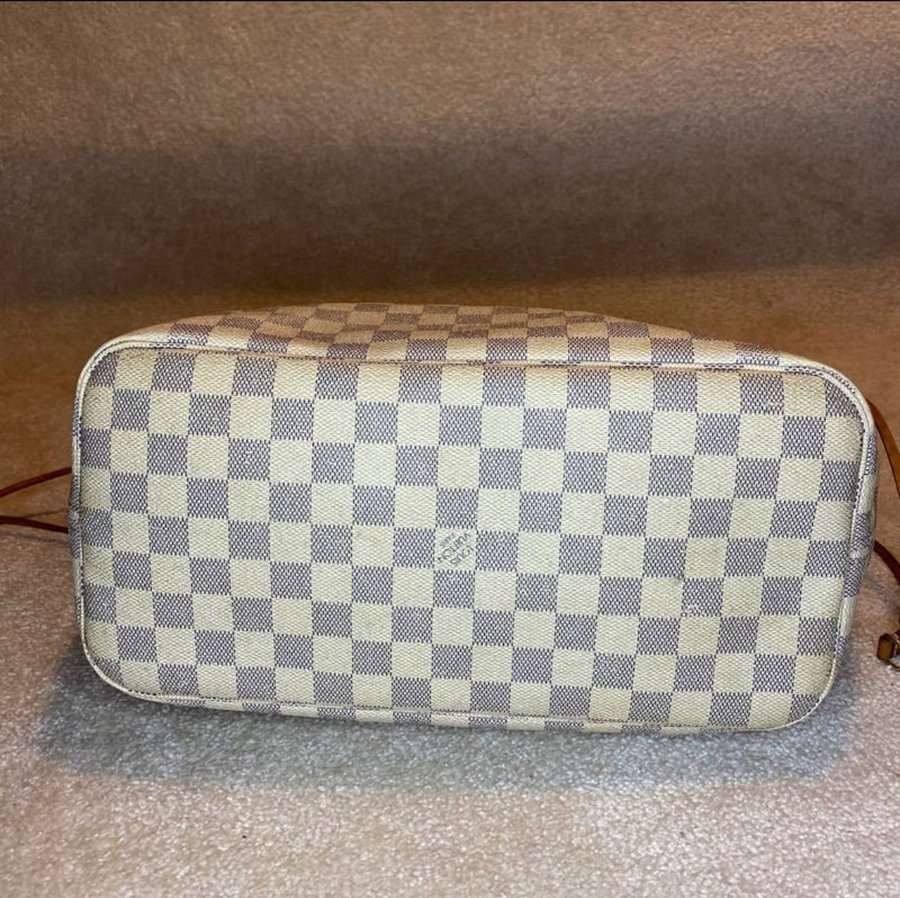 Louis Vuitton Neverfull