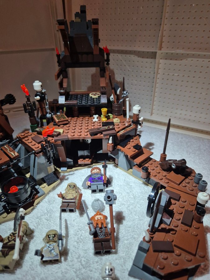 Lego 79010 The Hobbit, The Goblin King Battle