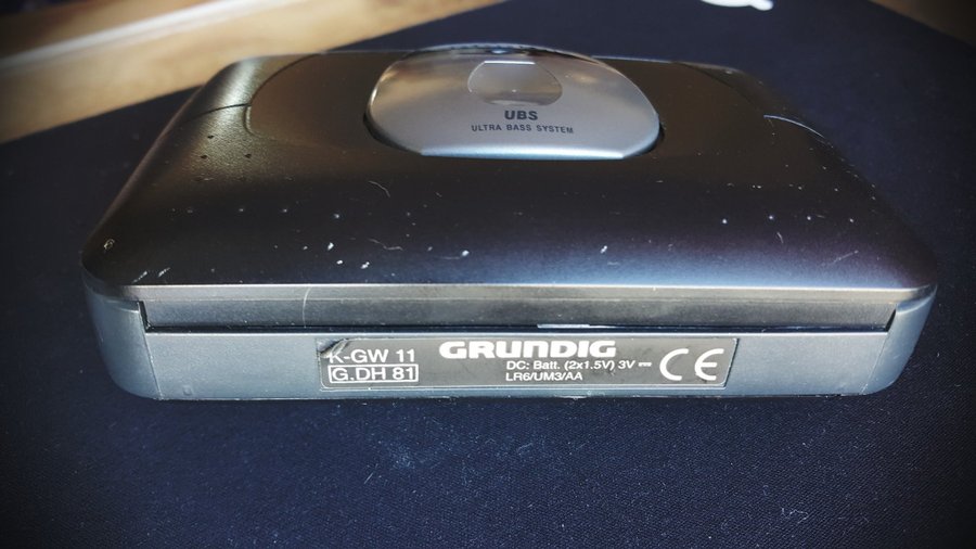 Grundig K-GW 11 G.DH 81 Kassettbandspelare - retro nostalgi