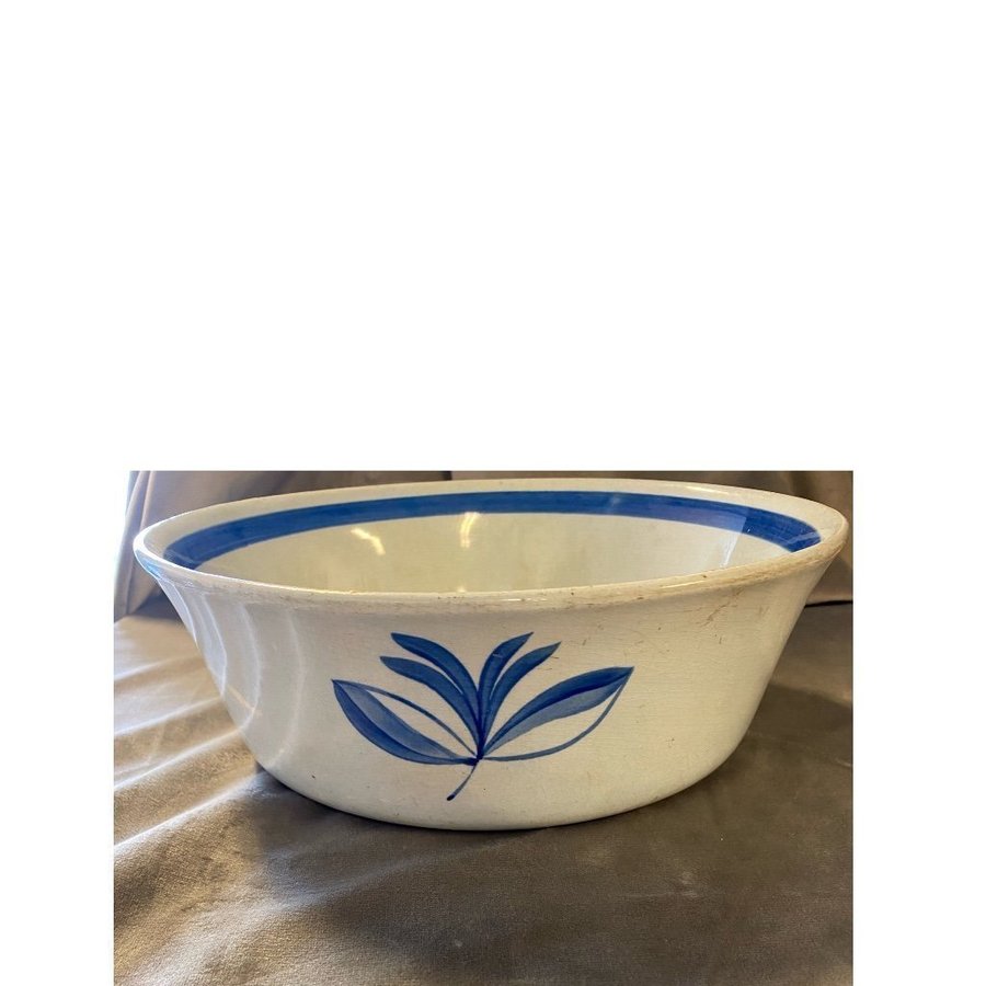 ARTHUR PERCY porcelain bowl, "Blue Ribbon", Gefle.