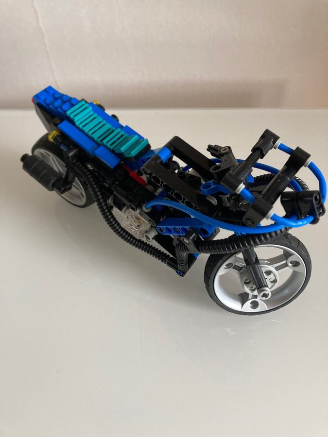 Lego technic 8430 - mag wheel master