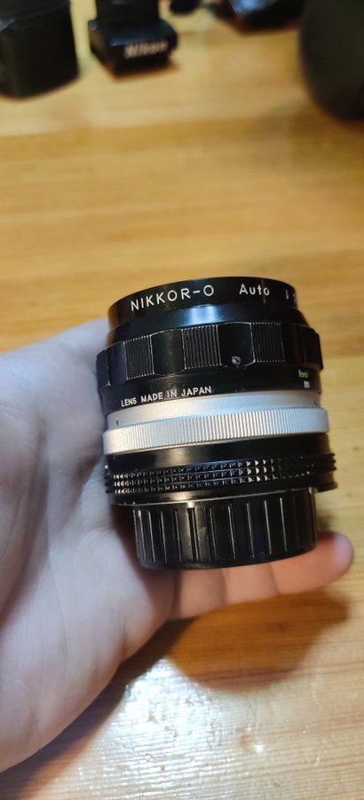 Nikon Nikkor-O Auto 35mm f/2 Objektiv