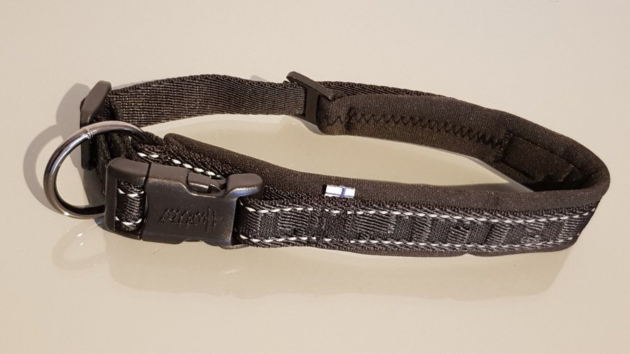 Hurtta Casual Vadderat Halsband Raven 30-40 cm