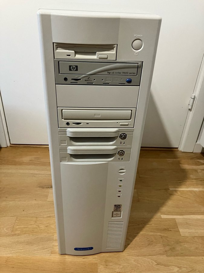 Fulltower Pentium 2 Retro Dator ISA slot