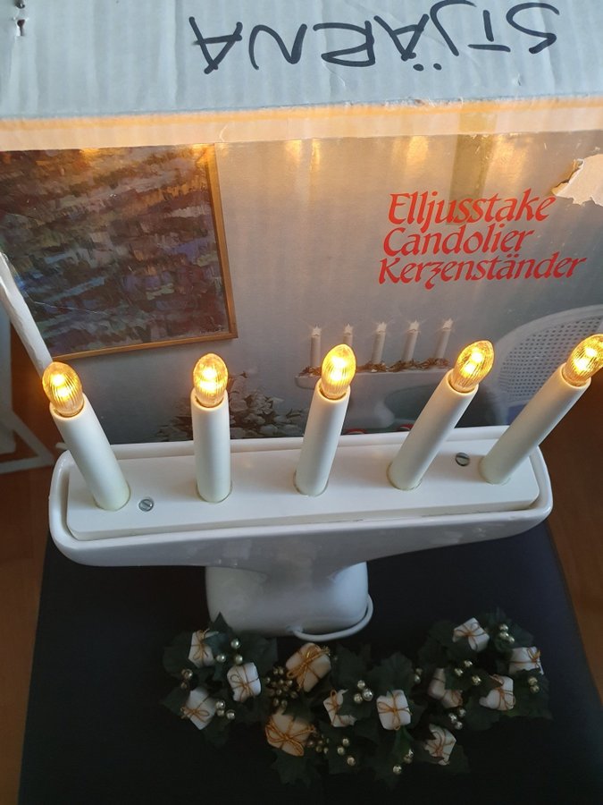 Jul Advent El- Ljusstake vit 5-armad i porslin, Gnosjö Konstsmide Retro