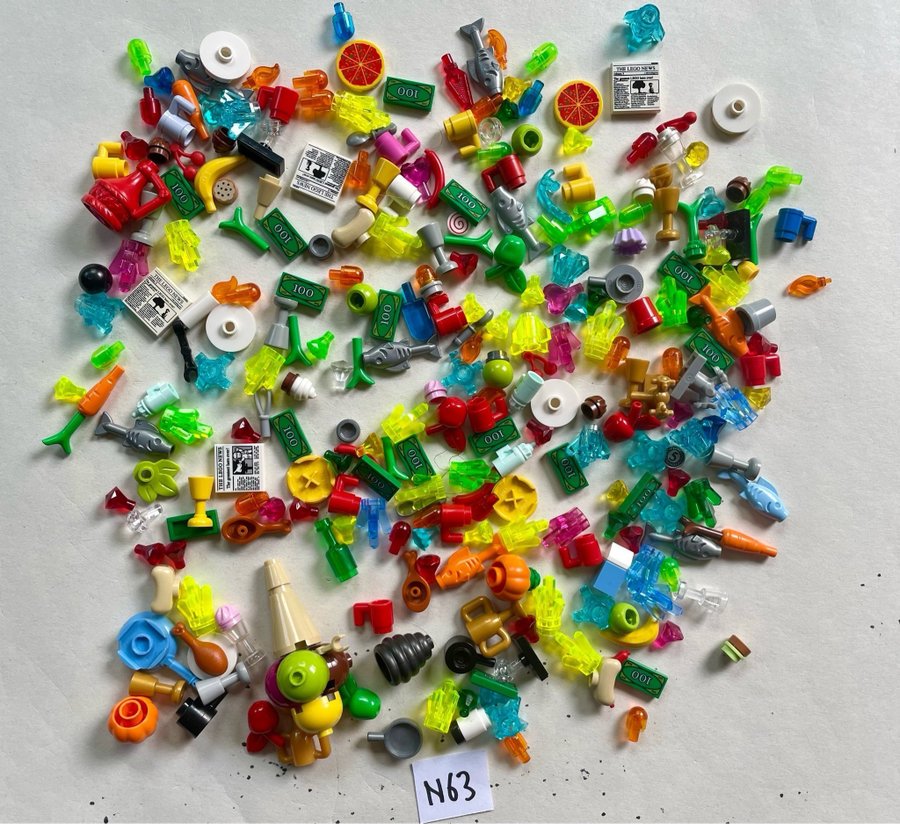 #N63 ÄKTA LEGO mat juveler mm till figurer gubbar minifigurer