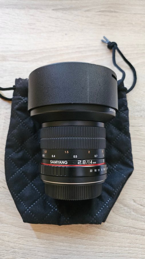 Samyang 14mm f2.8 för Canon EF