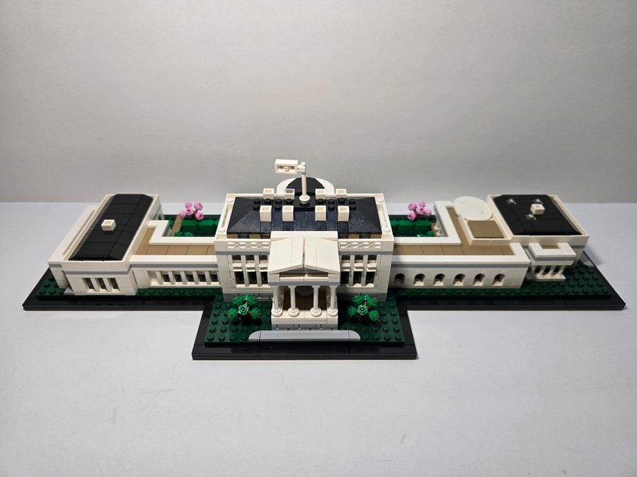 Lego Architecture The White House 21054