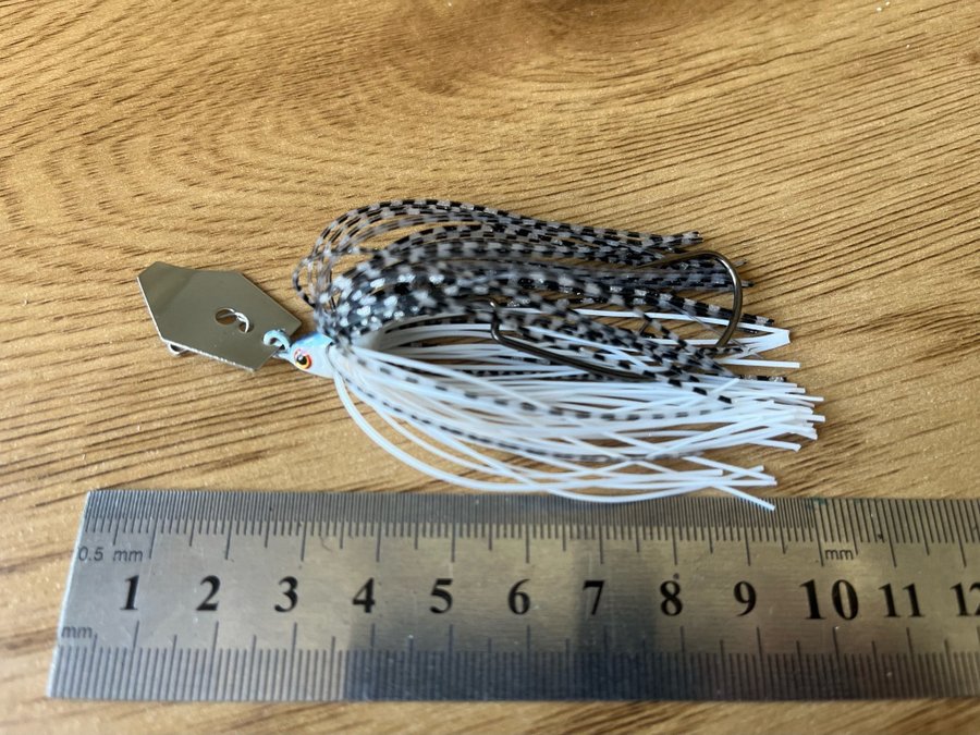 Chatter chatterbait blade bait ca 9gr