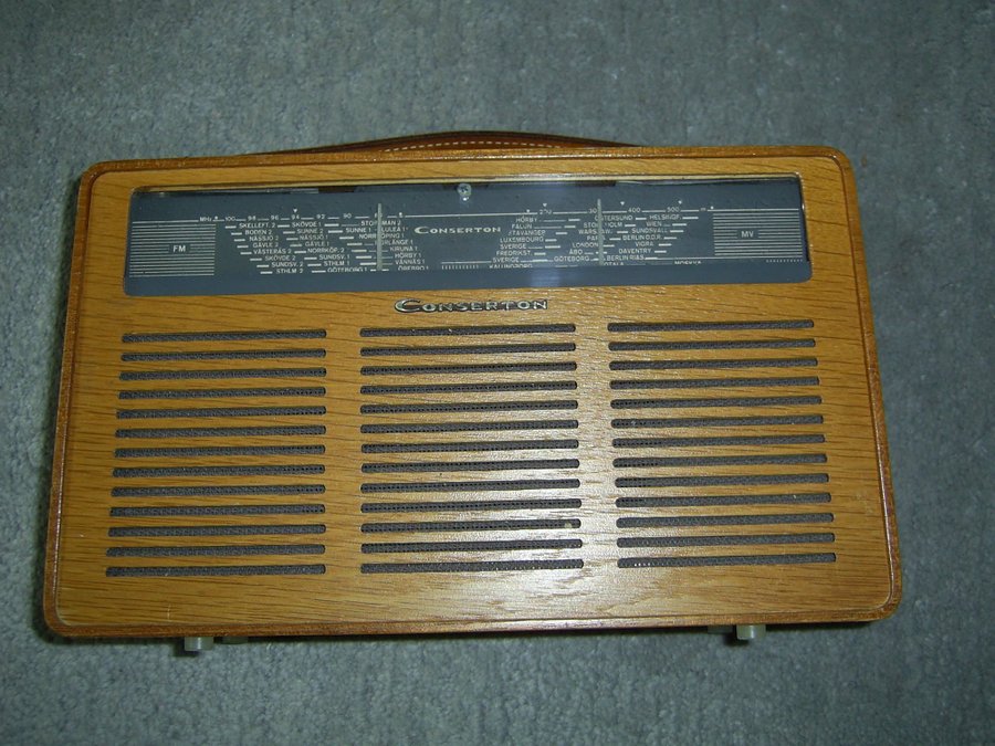 Transistorradio Conserton B 1821T från ca 1962 Defekt