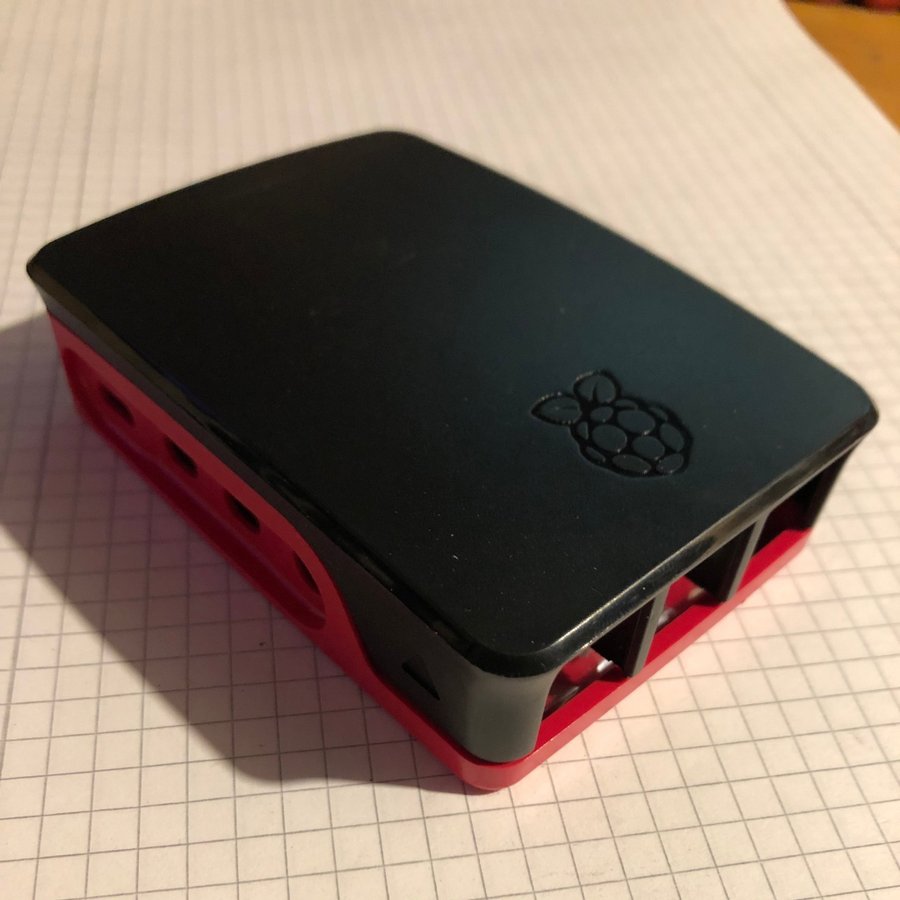 RaspberryPi 4 Case Custom Black - Red Helt Ny