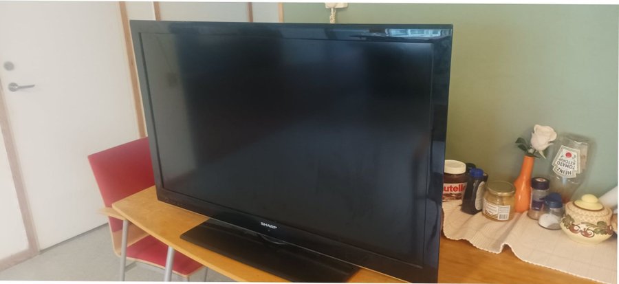 40 tum Sharp LCD-TV 40LE530E