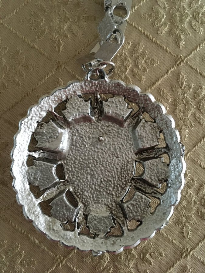 Vintage large lion shield heraldic 1960s Silvertone metal pendant necklace