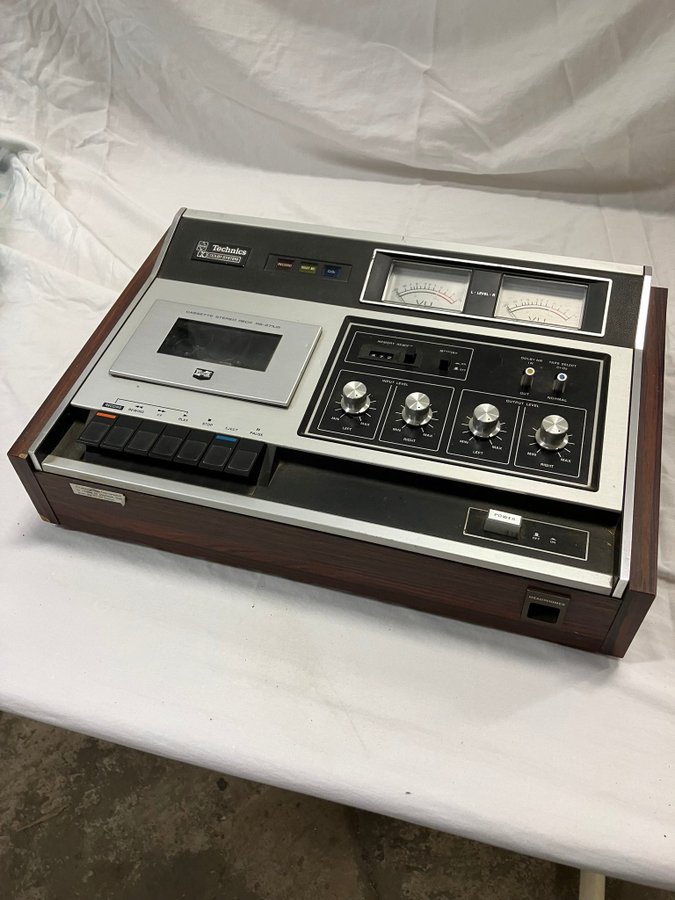 Technics RS-271US Kassettbandspelare