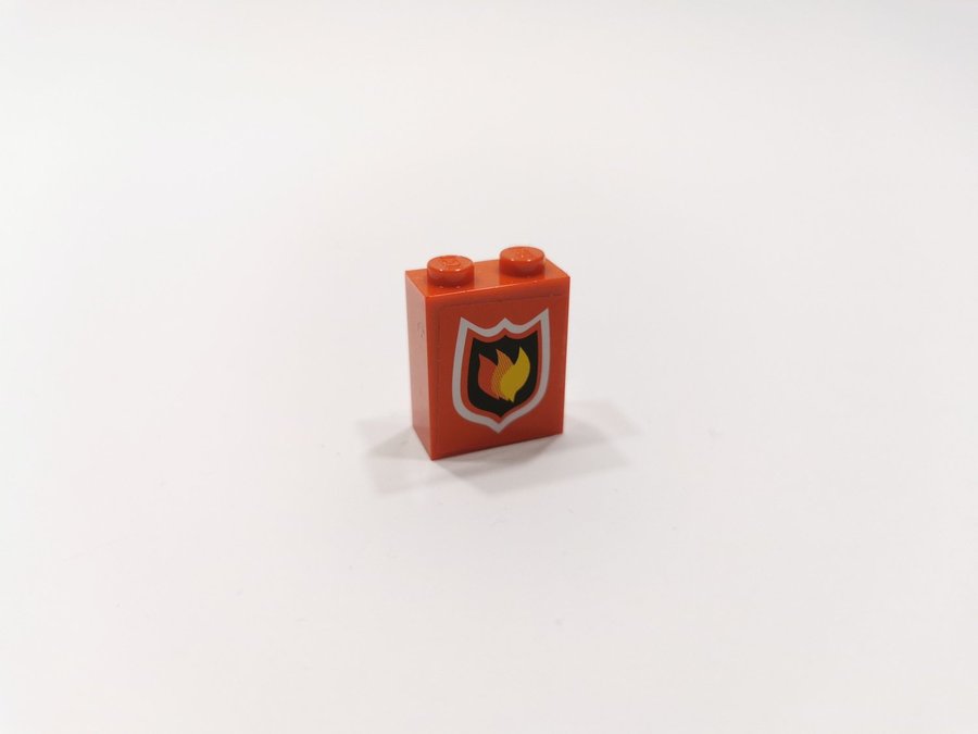 Lego - tryck - klistermärke - bricks - 1x2x2 - brand - flamma - röd