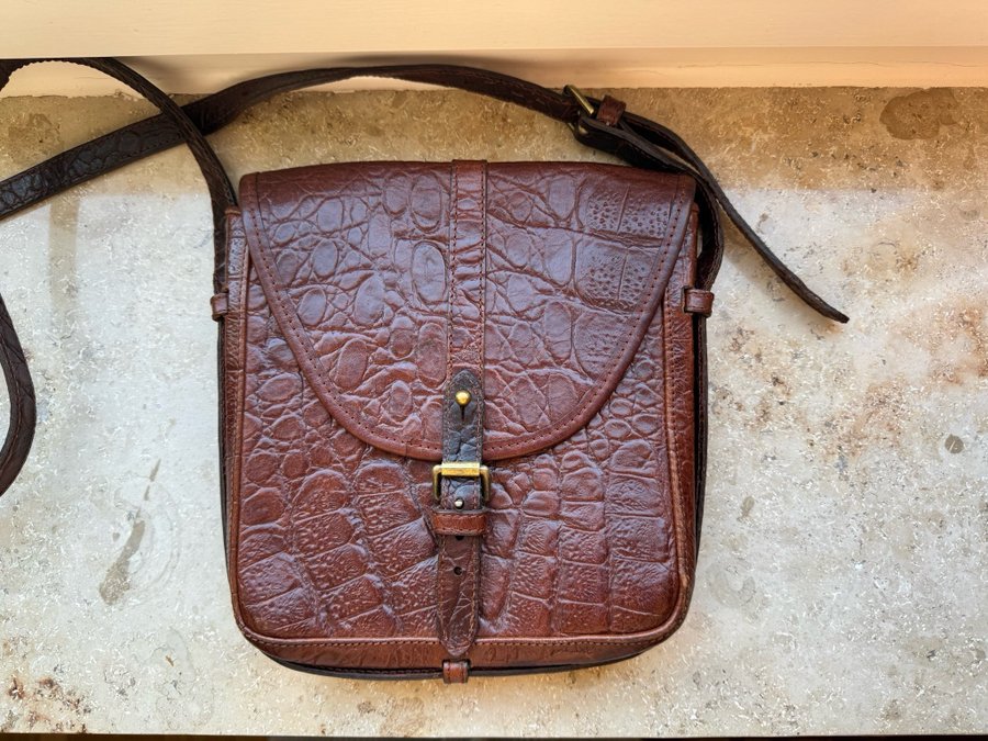 VINTAGE MULBERRY brun krokopräglad skinnväska läderväska kroko skinn läder väska