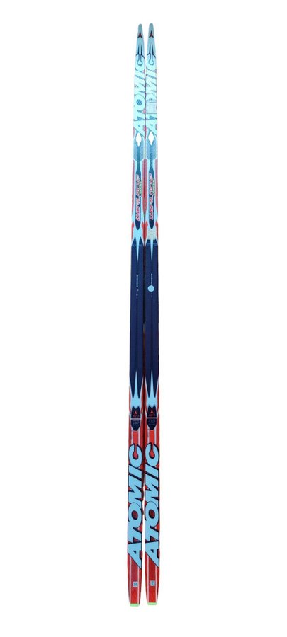 HELT NYA Atomic World Cup Classic Längdskidor 197cm 50-60kg4999:-