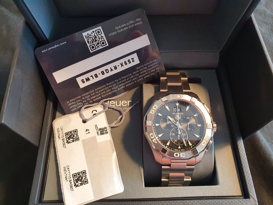 TAG HEUER AQUARACER CHRONOGRAPH 300M