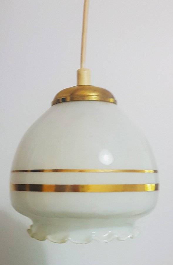 Retro - TAKLAMPA glas lampa med guldinlägg - 1950/60 talet,