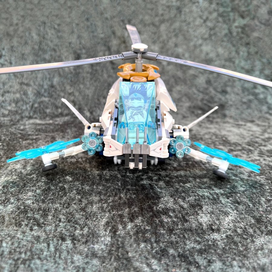 70673-1-Shuricopter (2019) Ninjago Secrets of the Forbidden Spinjitzu - Komplett