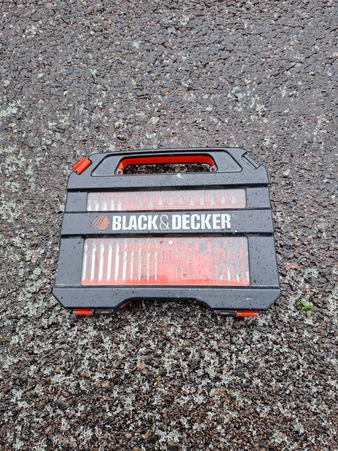 Black  Decker Bits/Borr Set