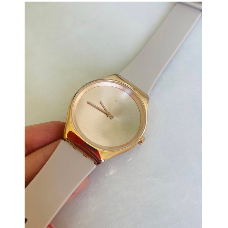 Swatch Skin Irony Rose Gold Damklocka