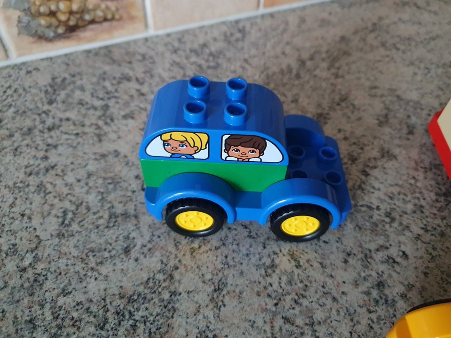 Lego Duplo bilar