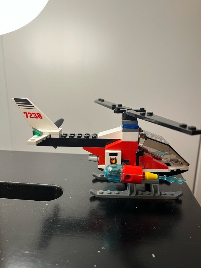 Lego City - Fire Helicopter (7238)