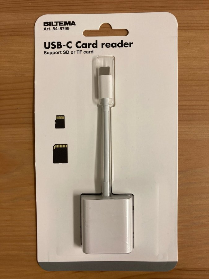 USB-C card reader