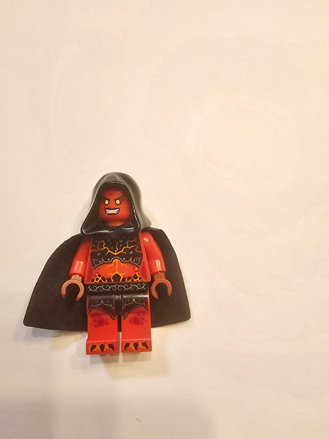 LEGO Minifigur - lavaria