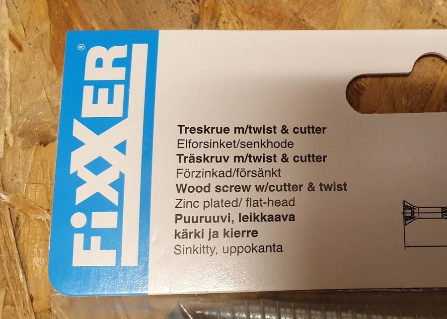 250 st oanvända försänkt förzinkad träskruv m/twist  cutter 6,0x100 mm. Torx 25